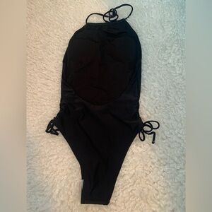 Aerie Small swimsuit never worn, liner intact